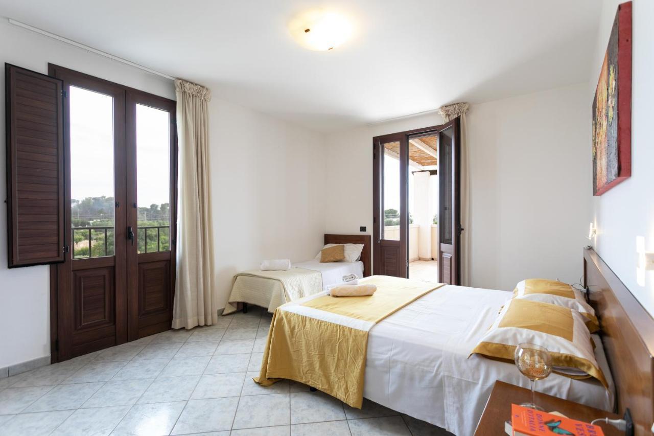 Agriturismo "Lu Puzzu" Torre Lapillo Exterior photo
